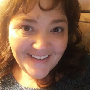 Meet your Posher, Ronya